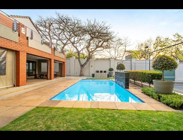 1 BEDROOM APARTMENT FOR SALE IN BRYANSTON